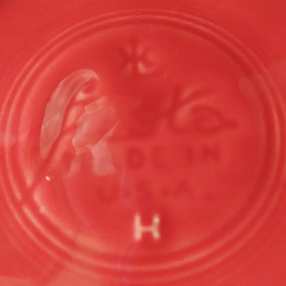 Scarlet Red FIESTAWARE Homer Laughlin Large 7" Disc Water Milk Juice Pitcher EUC - Picture 7 of 7